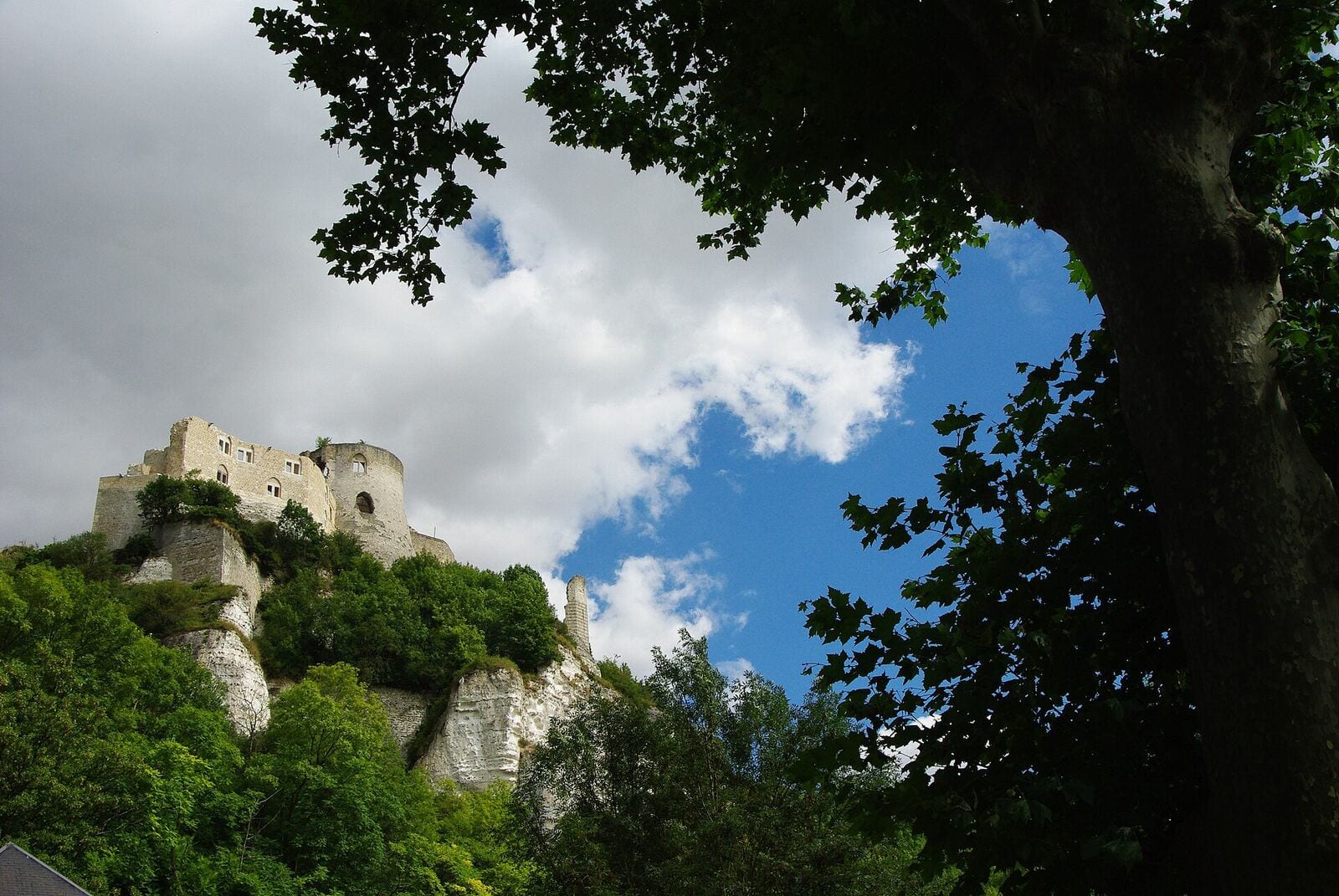 Ruines du Château Gaillard dominant la Seine aux Andelys