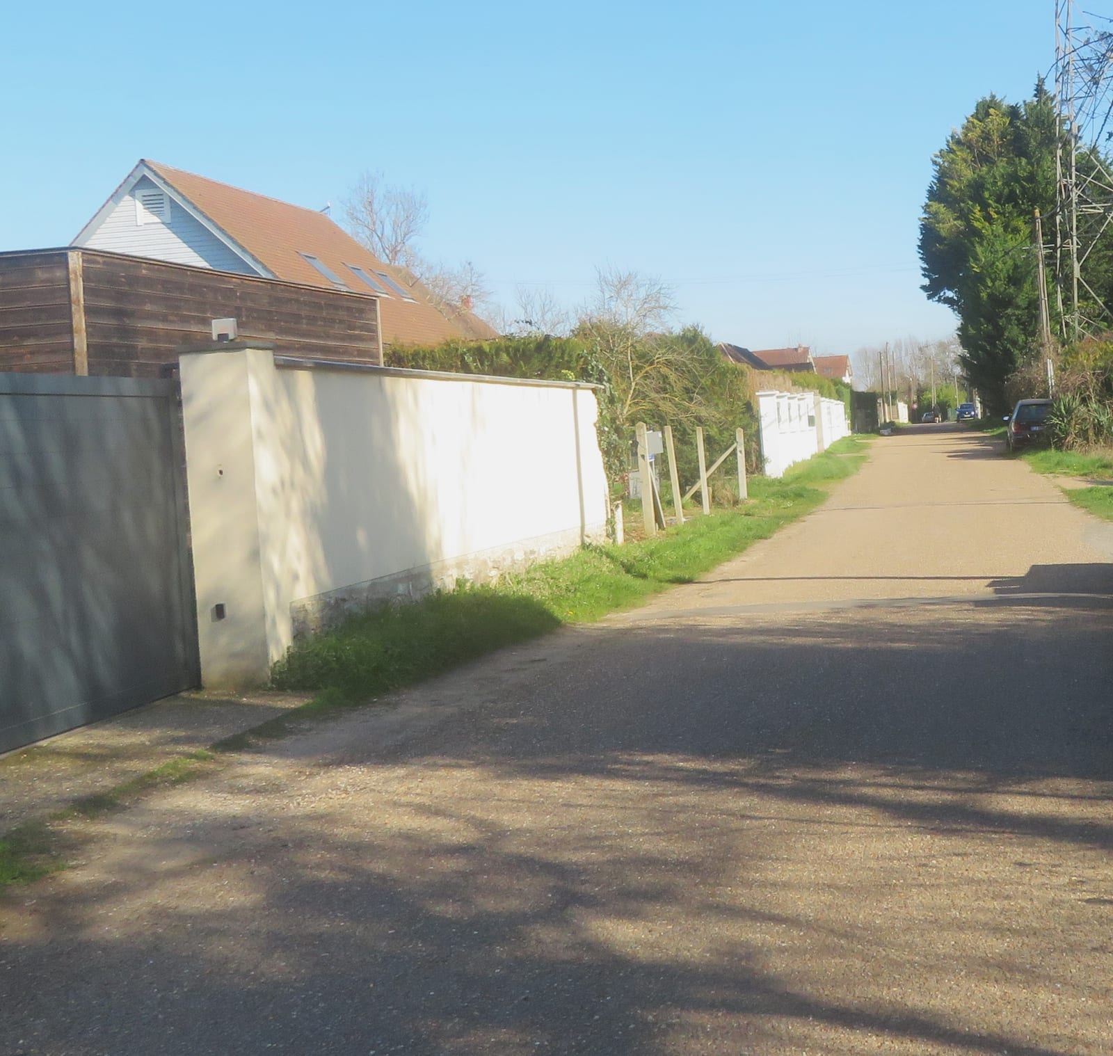 La Seine à Vélo passant par Bennecourt, vue de la rue des Bâtards, Yvelines
